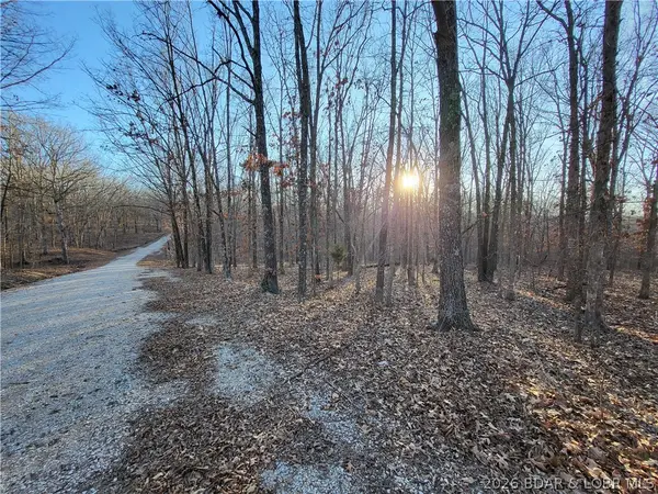Wenzel Place #217,218 & 219, Edwards, MO 65326