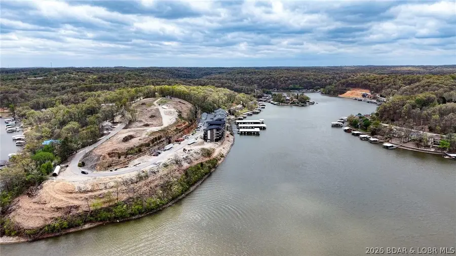 700 Pershing Dr. #301, Camdenton, MO 65020 - #3