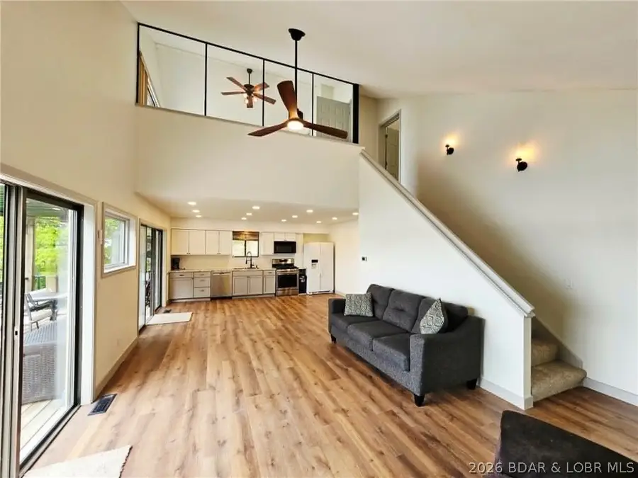 569 Sunrise Acres Point, Sunrise Beach, MO 65079 - #2
