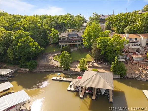56 Black Hawk Terrace, Lake Ozark, MO 65049
