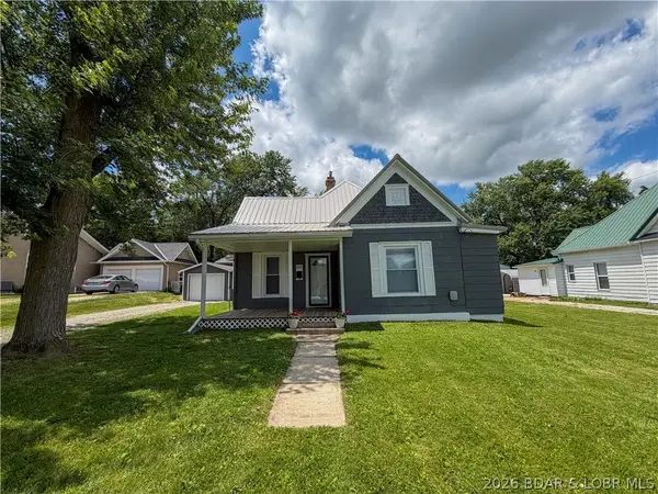 307 South Maple, Versailles, MO 65084