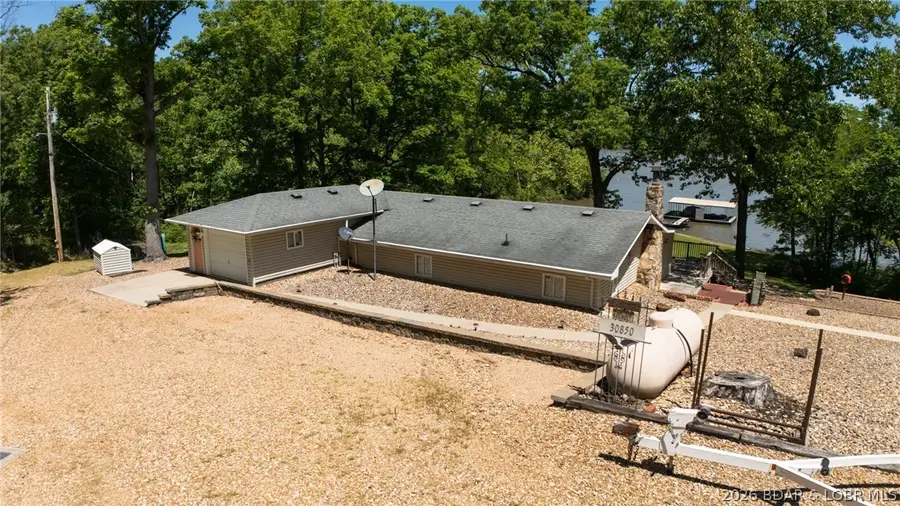 30850 Settlers Lane, Edwards, MO 65326 - #3