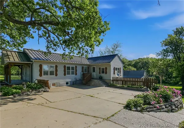 1806 S Aurora Street, Eldon, MO 65206