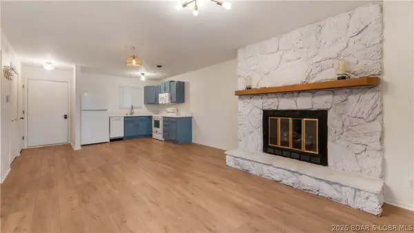 5499 Three Seasons Road #E12, Osage Beach, MO 65065