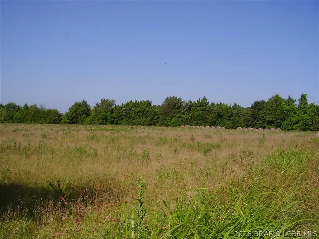 3525 S240th Road, Louisburg, MO 65685 - #1
