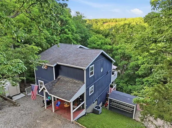 23 Hawk Circle, Lake Ozark, MO 65049