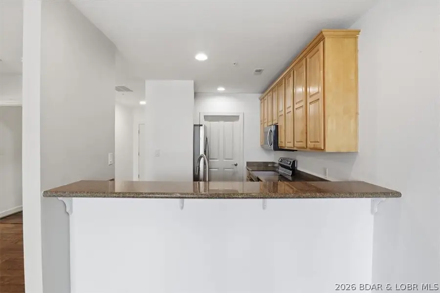 201 Marina Residence Drive #2D, Camdenton, MO 65020 - #3