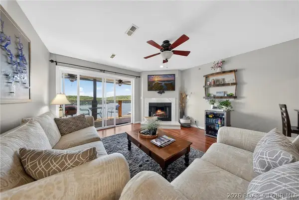 222 Park Place Lane #3C, Kaiser, MO 65047