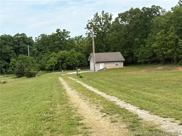15901 Hwy O, Gravois Mills, MO 65037