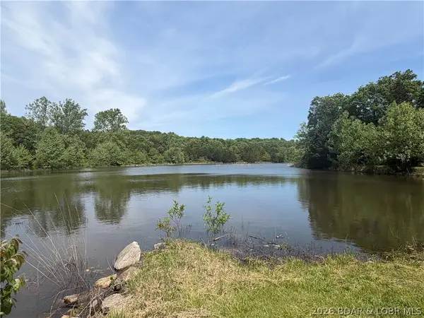 31560 Bob Drive, Edwards, MO 65326
