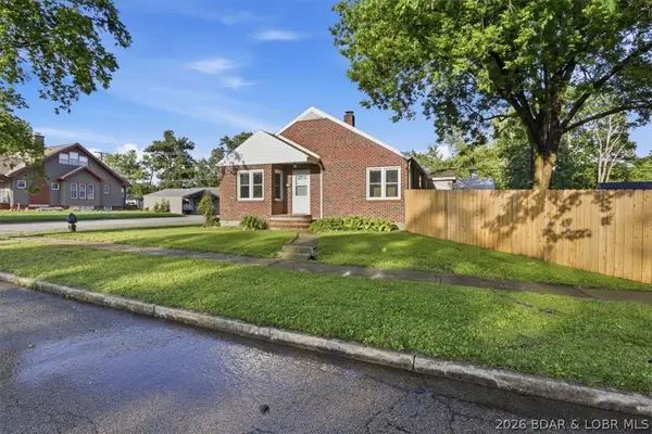 316 N Maple Street, Eldon, MO 65026