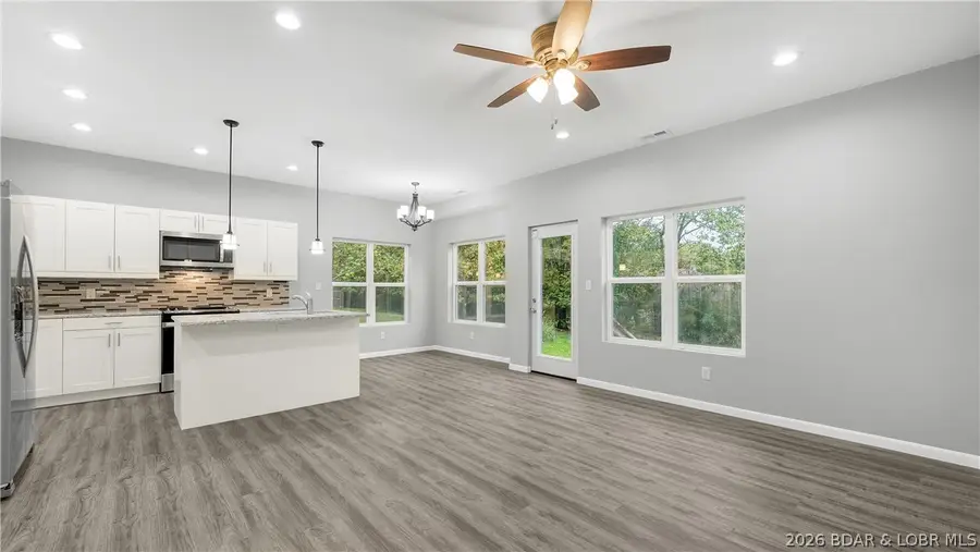 39 Buckingham Drive, Camdenton, MO 65020 - #3