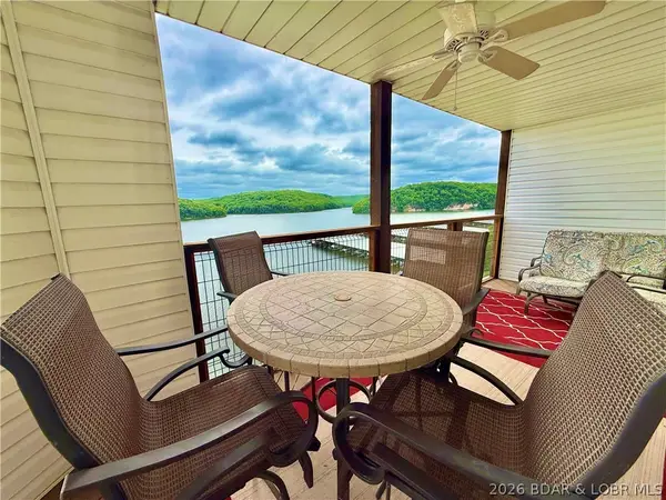 222 Park Place Lane #2A, Kaiser, MO 65047