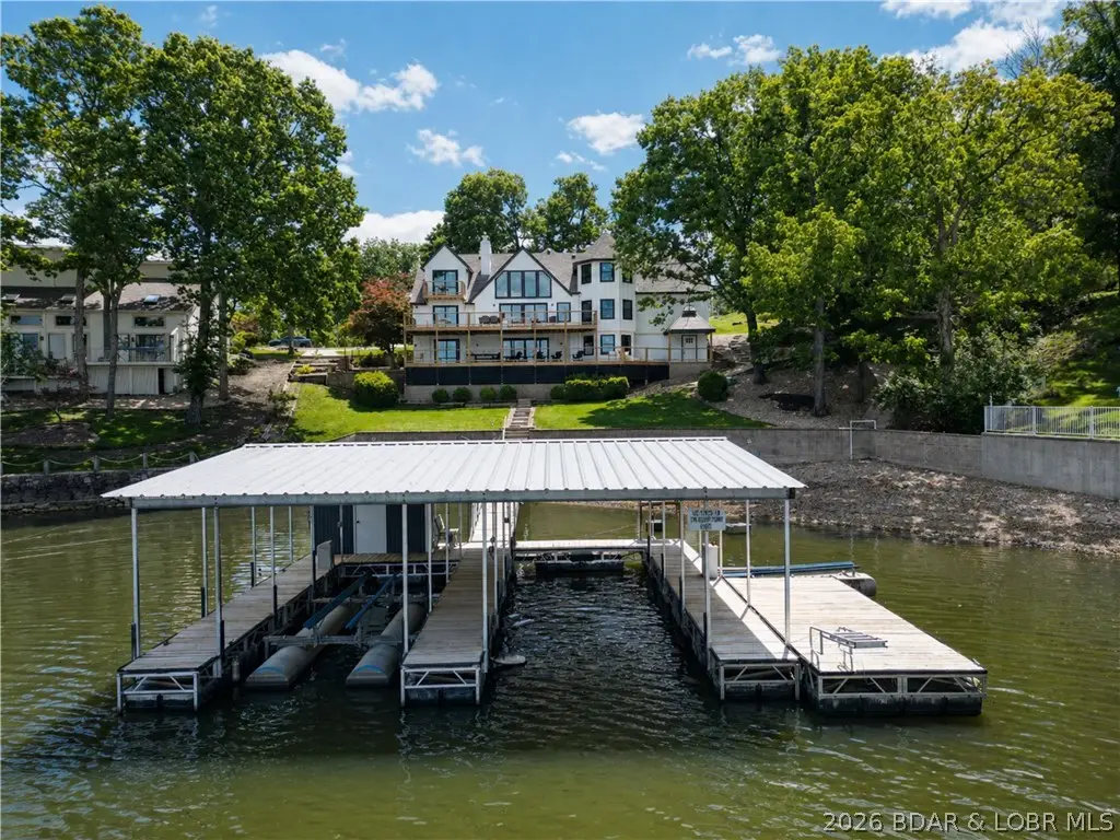 1729 Chimney Point, Sunrise Beach, MO 65079 - #1