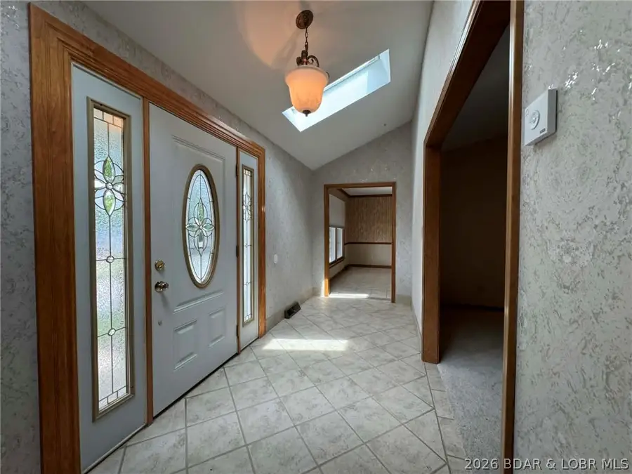 2200 West Edgewood Drive, Jefferson City, MO 65109 - #3