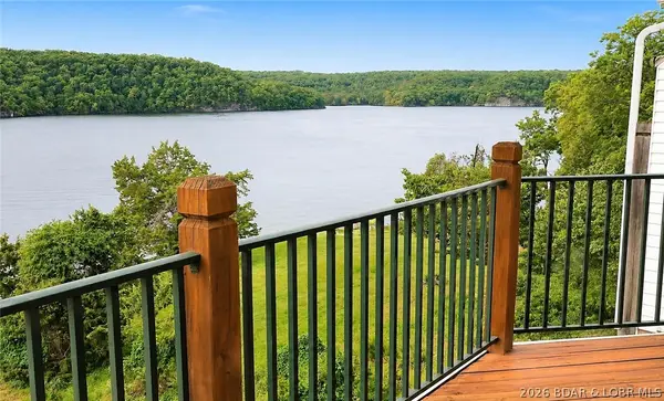 521 Park Place Drive #4D, Kaiser, MO 65047