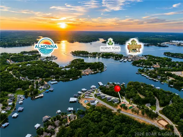 19 Forest Lake Circle, Lake Ozark, MO 65049