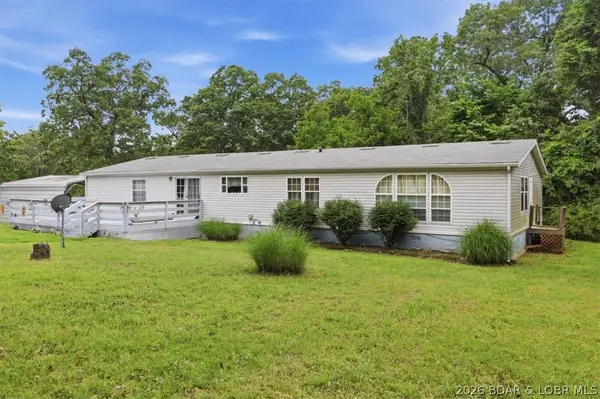 305 Dry Ridge Road, Camdenton, MO 65020