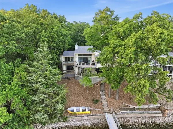 46 Marvic Drive, Camdenton, MO 65020