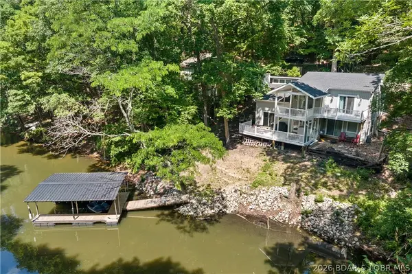 48 Lake Village Road, Eldon, MO 65026