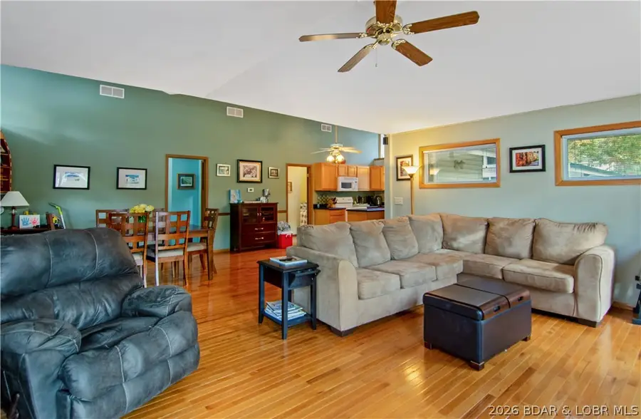 8 Walnut Court, Lake Ozark, MO 65049 - #3