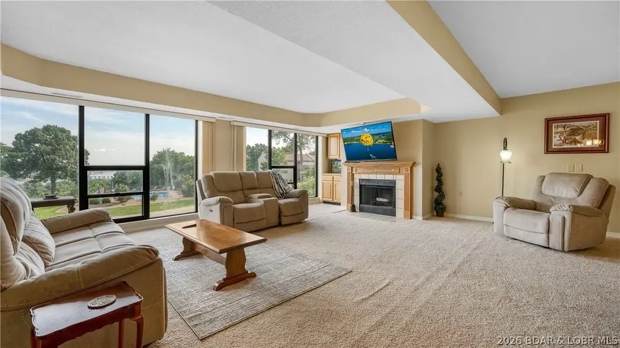 85 La Jolla Drive #352-2A, Pawhuska, MO 65049 - #3