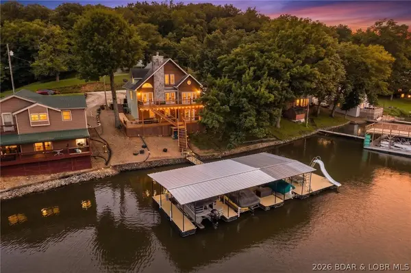 1359 Lick Creek Road, Edwards, MO 65326