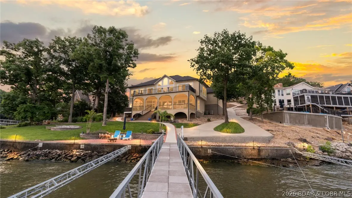 1348 Palisades Drive, Village Of Four Seasons, MO 65049 - #1