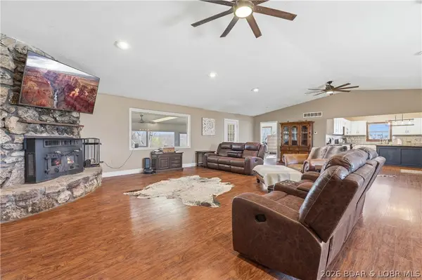 282 Reeds Road, Lebanon, MO 65536