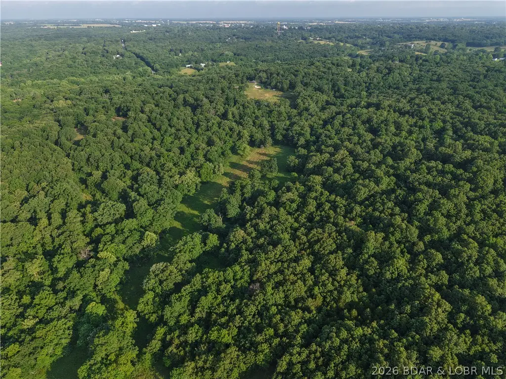 18465 W Highway W, Versailles, MO 65084 - #1