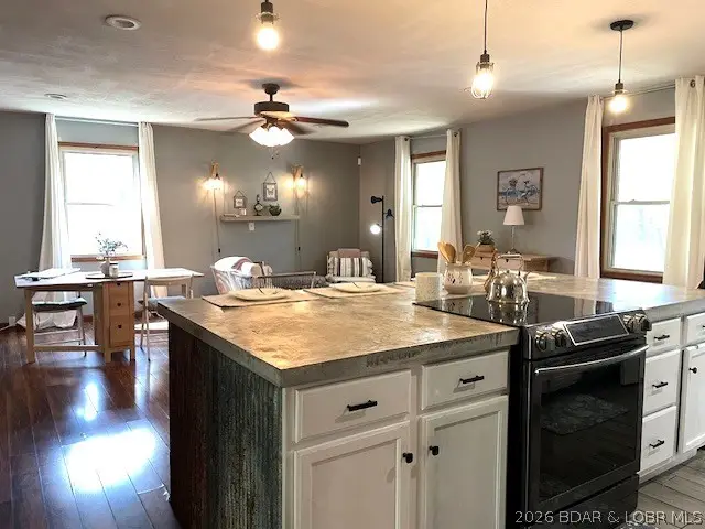 747 Paulson Drive, Edwards, MO 65326 - #3