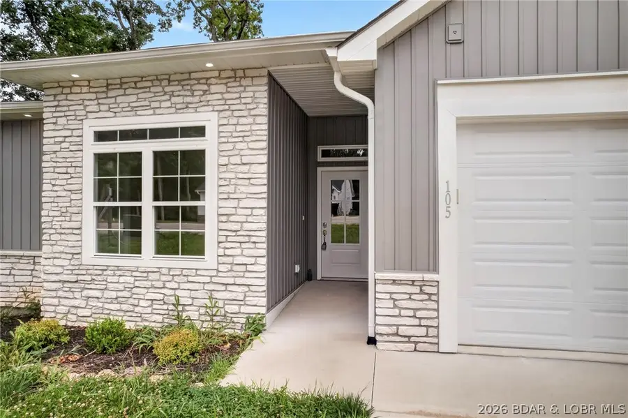 105 Yonkers Court, Lake Ozark, MO 65049 - #3