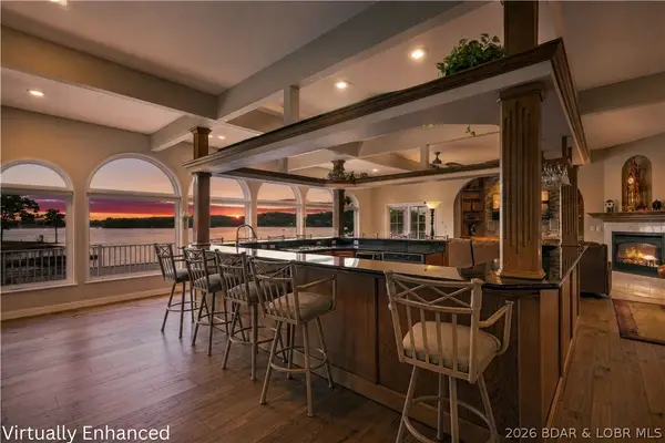 331 Hollow Oak Road, Sunrise Beach, MO 65079