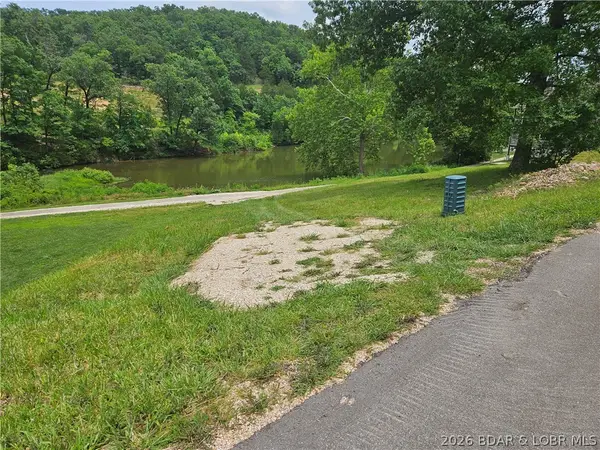 Nautica Road, Camdenton, MO 65020