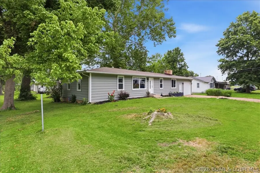 505 E Brockman Avenue, Eldon, MO 65026 - #2