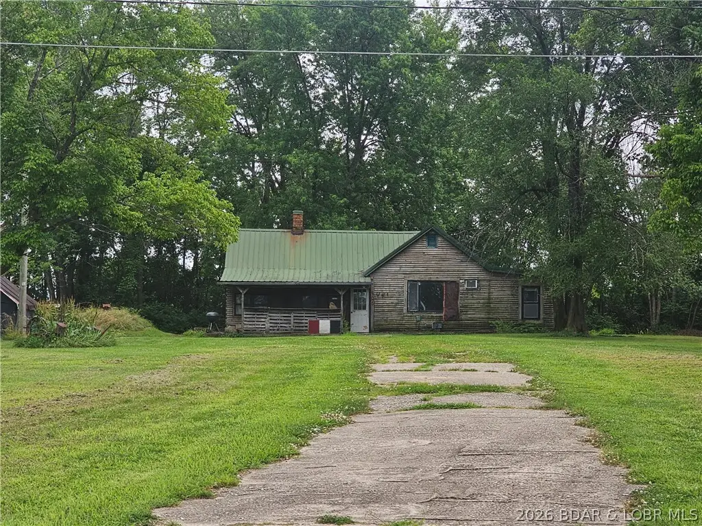 902&906 Railroad Pond Road, Eldon, MO 65026 - #1