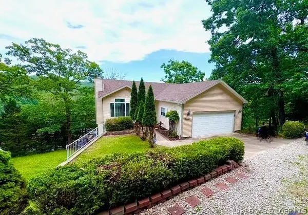 5738 Pinnacle Court, Osage Beach, MO 65065