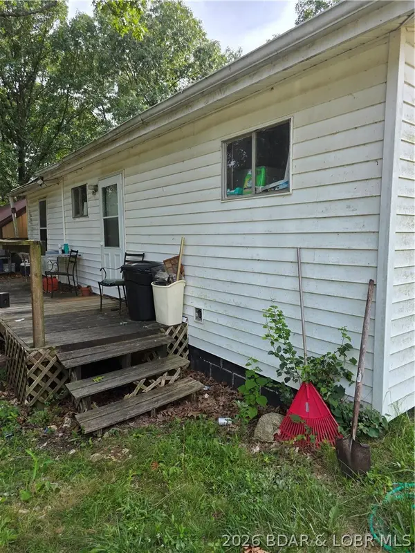 33311 Fox Hills Drive, Stover, MO 65078