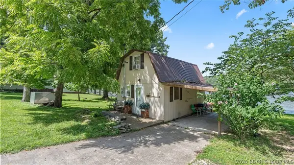 1142 Cedar Ridge Circle, Roach, MO 65787