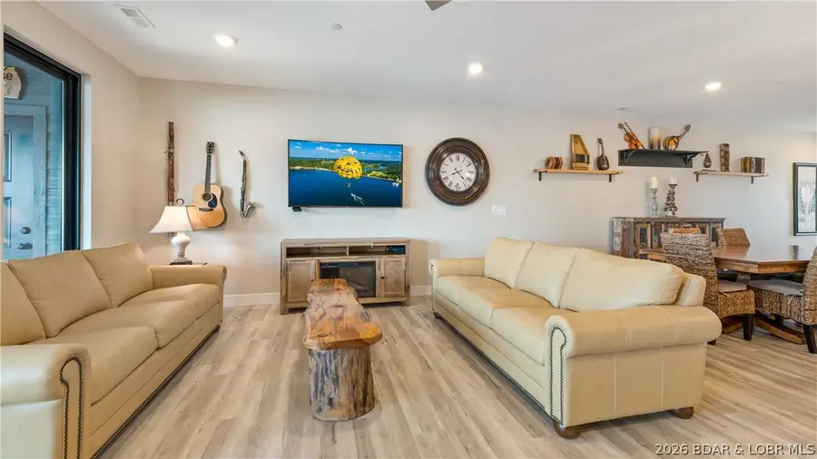 182 Havens Place Drive #4B, Lake Ozark, MO 65049 - #2