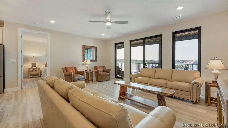 182 Havens Place Drive #4B, Lake Ozark, MO 65049 - #3