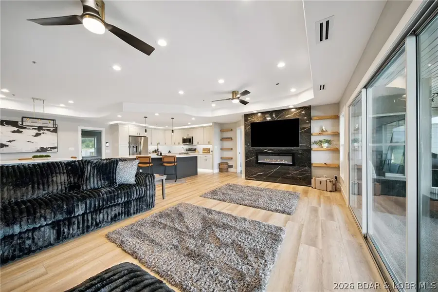 116 Emerald Bay Drive #3C, Lake Ozark, MO 65049 - #3