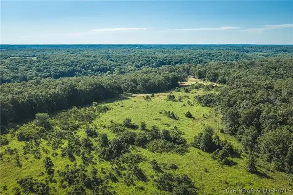 57 Kountry Trail Lane, Brumley, MO 65017