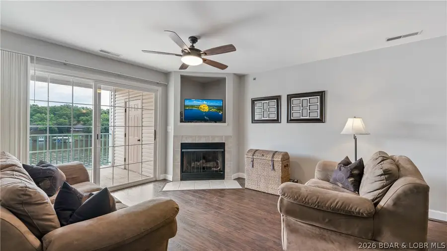 194 Sac Road #D302, Sunrise Beach, MO 65079 - #2