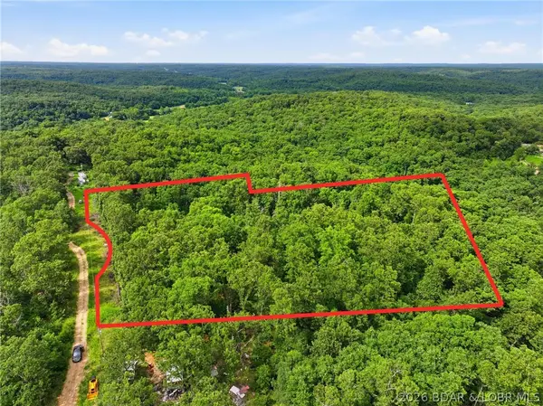 25107 Smithview Lane, Versailles, MO 65084