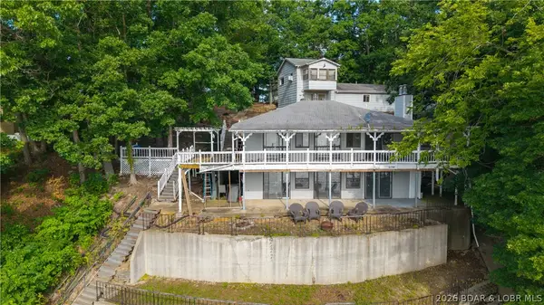 33723 Waterfront Drive, Stover, MO 65078