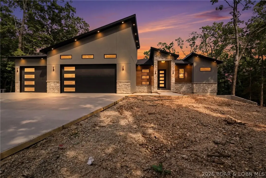 105 Fairoaks Lane, Sunrise Beach, MO 65079 - #1