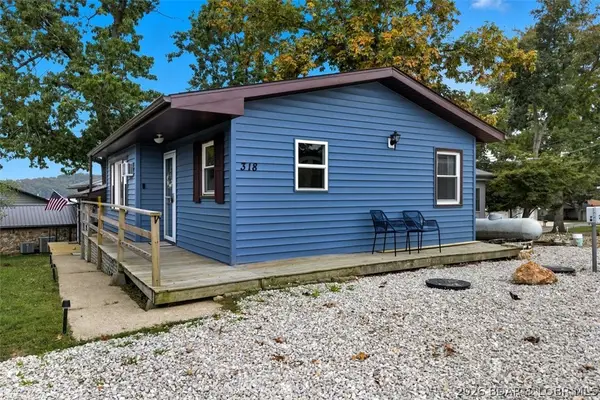 318 Long Acres Drive, Sunrise Beach, MO 65079