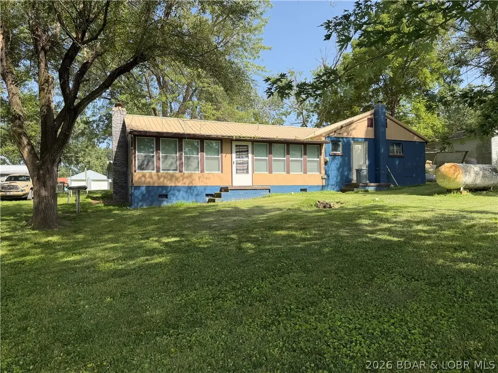 27 Phys Ed Circle, Edwards, MO 65326 - #1