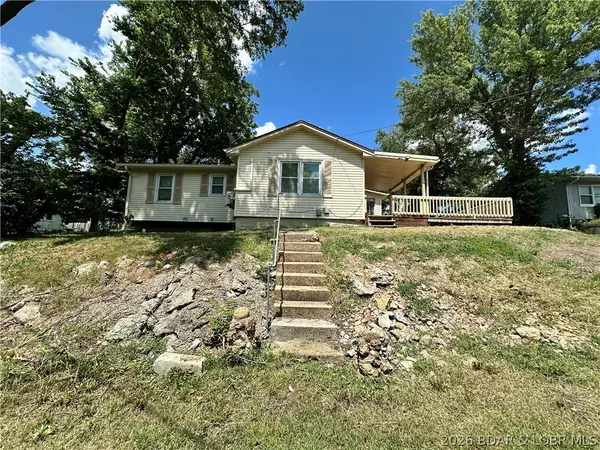 126 W Osage Street, Warsaw, MO 65355